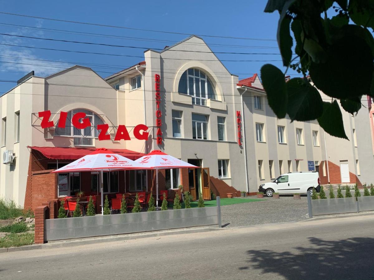 Zig Zag Hotel Kamjanyi Potoki Kültér fotó