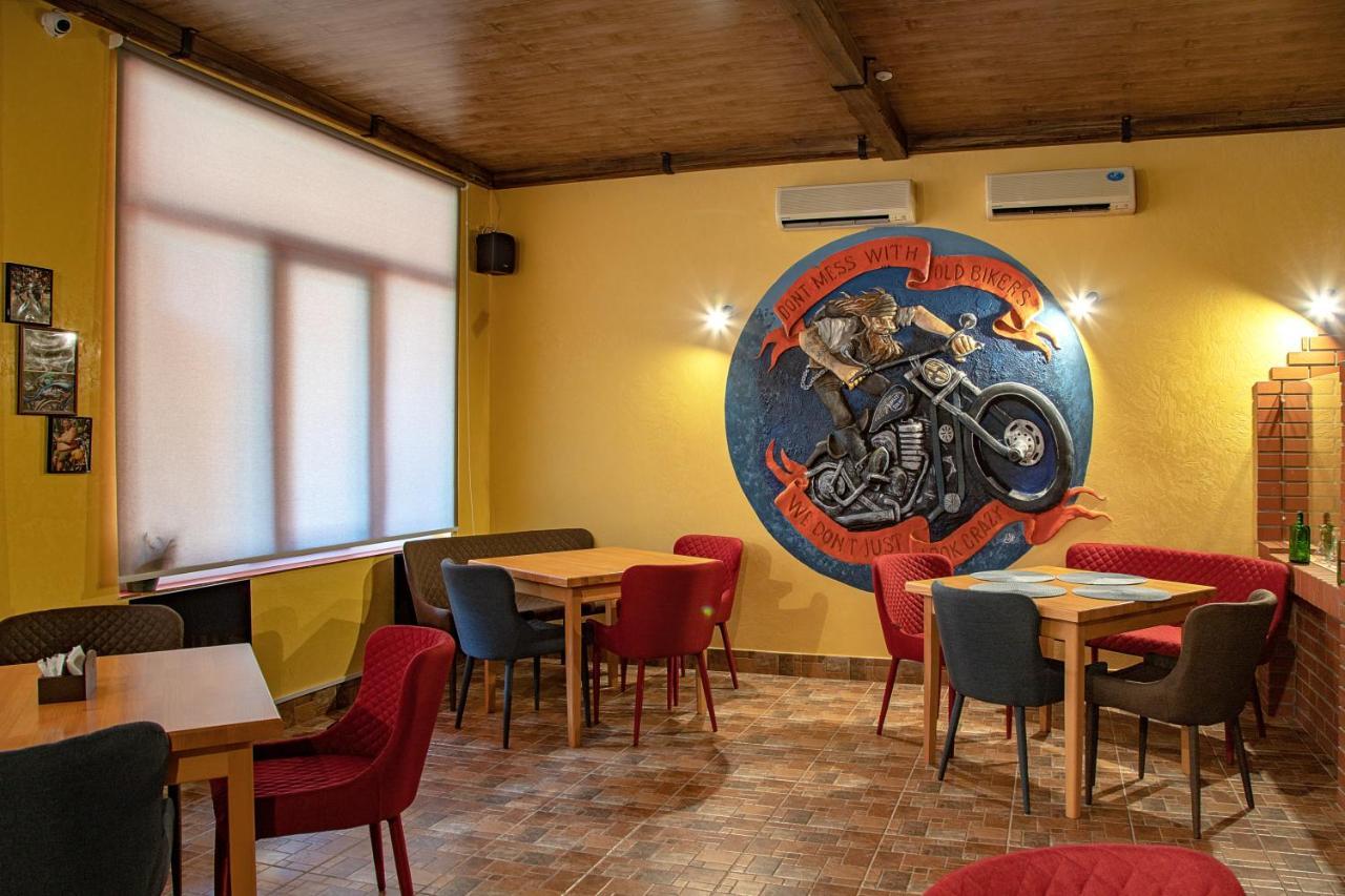 Zig Zag Hotel Kamjanyi Potoki Kültér fotó